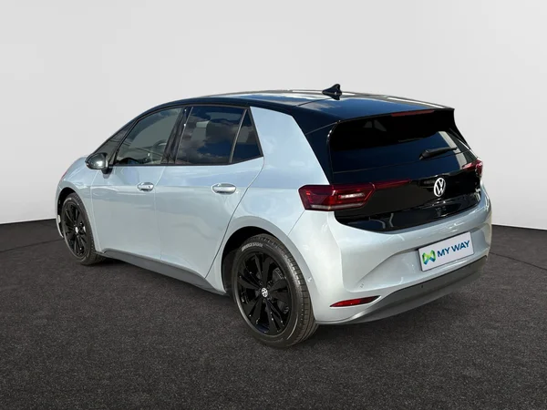VOLKSWAGEN ID.3 (2025) — foto 10 van 16
