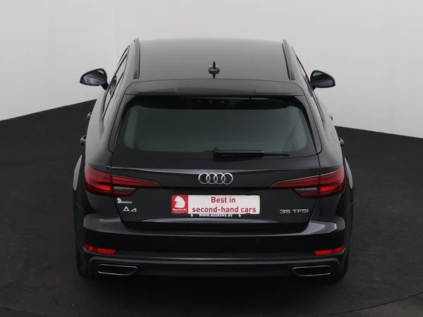 AUDI A4 (2019) — foto 26 van 29
