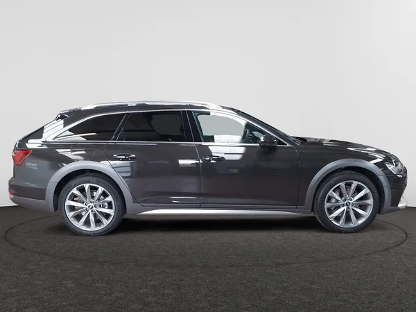 AUDI A6 Allroad Quattro (2024) — foto 7 van 15