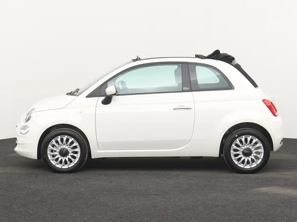 FIAT 500C (2022) — foto 12 van 26