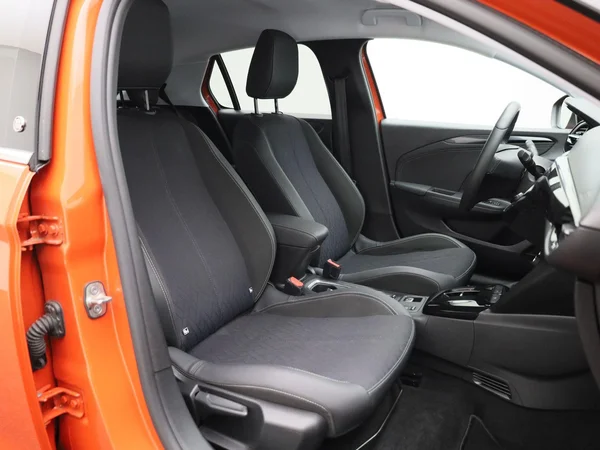 Opel Corsa-e (2023) — foto 33 van 48