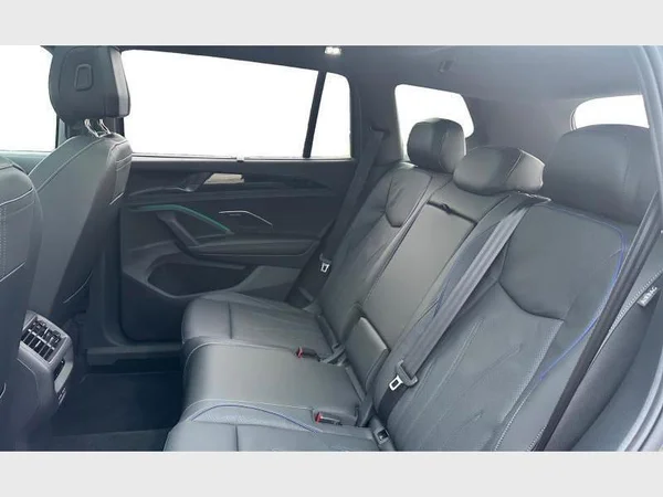 VOLKSWAGEN Tayron eHybrid (2025) — foto 5 van 24