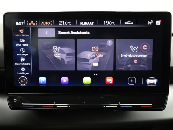 CUPRA Born (2024) — foto 22 van 22