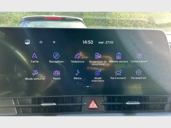 Kia SPORTAGE (2024) — foto 16 van 30