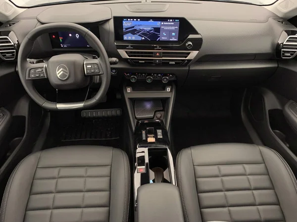 Citroen C4 (2025) — foto 4 van 26
