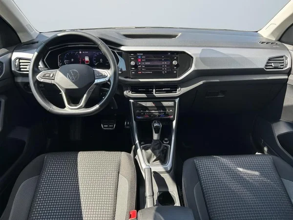 VOLKSWAGEN T-Cross (2022) — foto 6 van 31