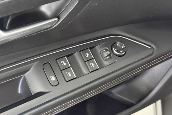 Peugeot 5008 (2022) — foto 5 van 30