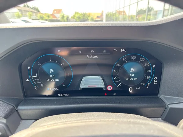 VOLKSWAGEN Transporter T7 26 Fou Swb Dsl (2025) — foto 6 van 21