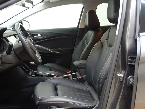 Opel Grandland X (2020) — foto 3 van 20