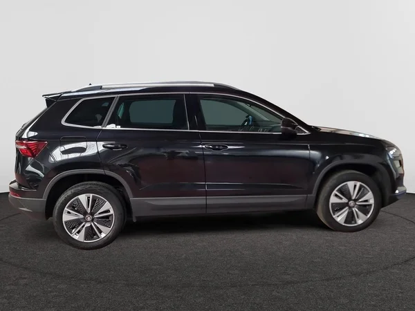 SKODA Karoq (2022) — foto 21 van 23