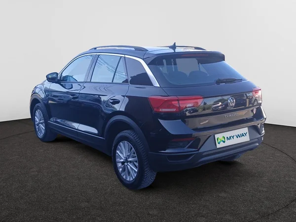 VOLKSWAGEN T-Roc (2021) — foto 7 van 17