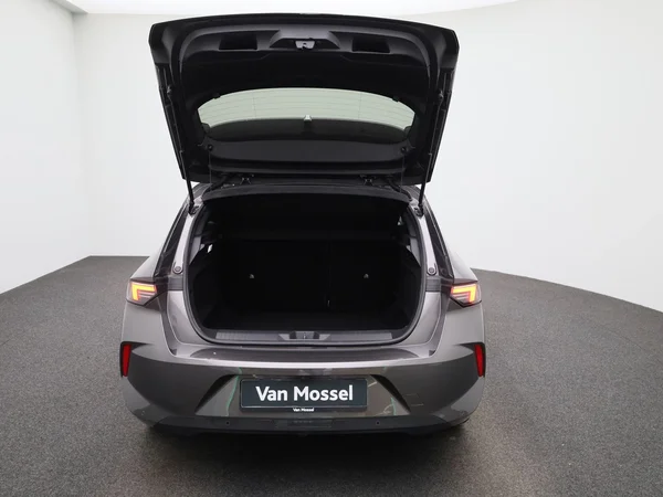 Opel Astra (2023) — foto 3 van 37