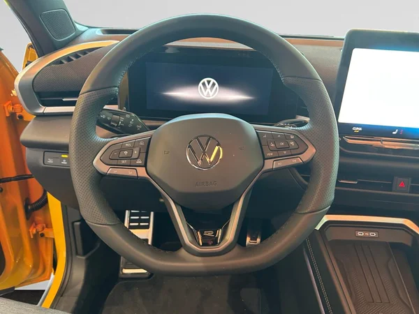 VOLKSWAGEN T-Roc (2026) — foto 4 van 24