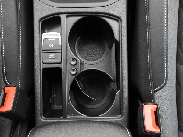 VOLKSWAGEN Touran (2025) — foto 9 van 31