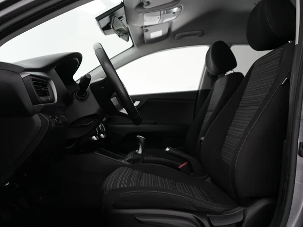 Kia Stonic (2025) — foto 3 van 25