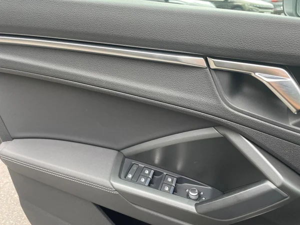 AUDI Q3 Sportback Dsl (2022) — foto 4 van 21
