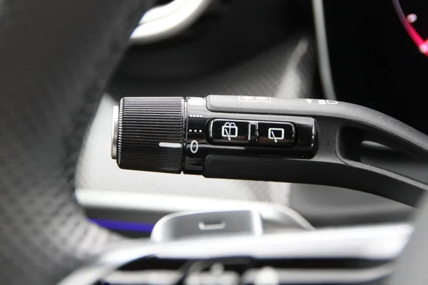 Mercedes-Benz GLC (2025) — foto 11 van 43