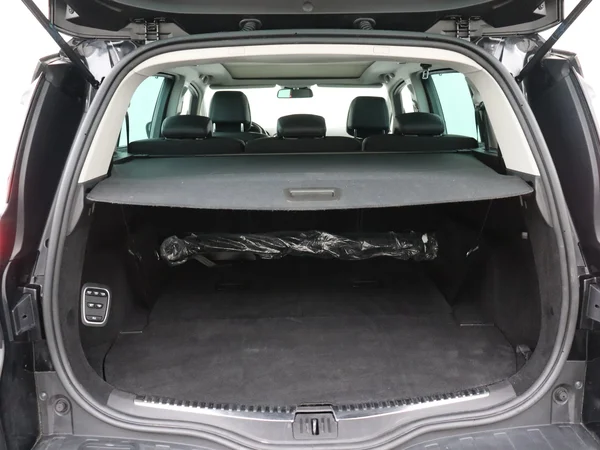 RENAULT Espace (2021) — foto 8 van 30
