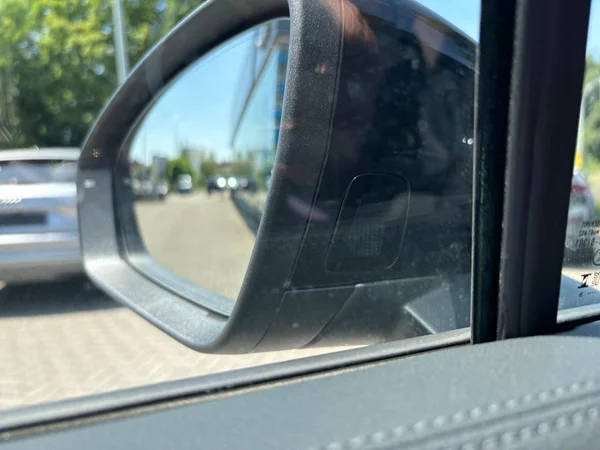 VOLKSWAGEN Tiguan (2026) — foto 15 van 24
