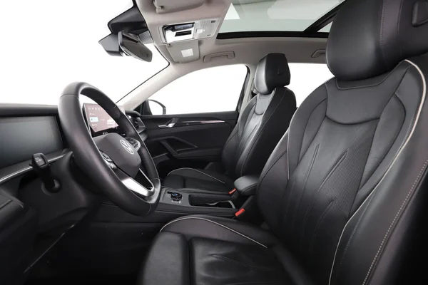 Volkswagen Tayron (2025) — foto 16 van 16