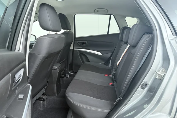 Suzuki SX4 S-Cross (2018) — foto 20 van 21