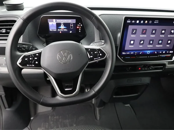 VOLKSWAGEN ID.Buzz (2025) — foto 3 van 17