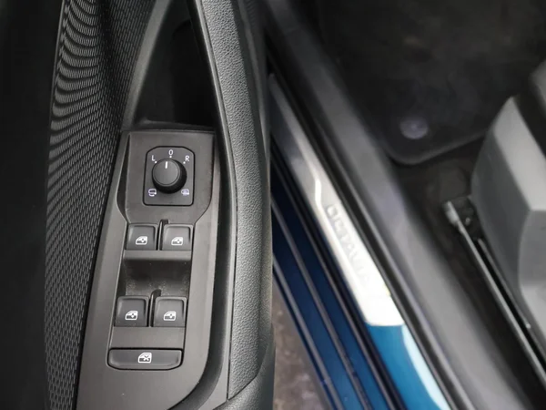 SKODA Octavia Combi (2022) — foto 14 van 29