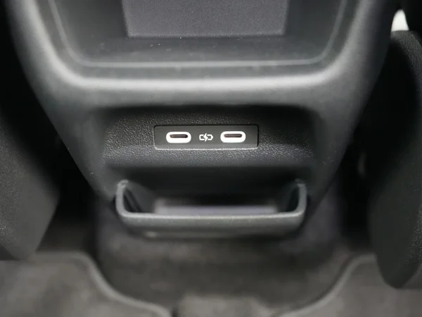 VOLKSWAGEN ID.Polo (2026) — foto 8 van 26