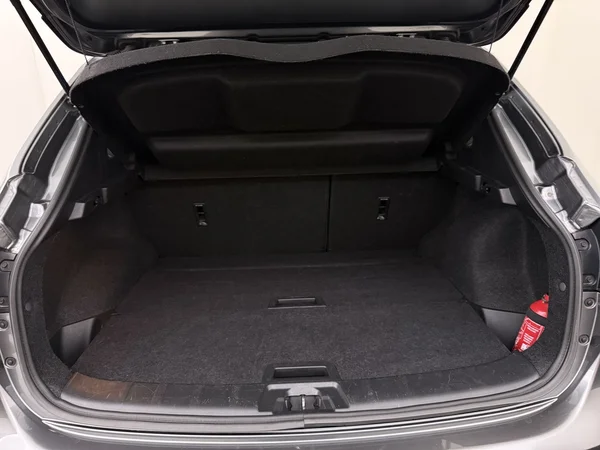 NISSAN Qashqai (2015) — foto 8 van 23