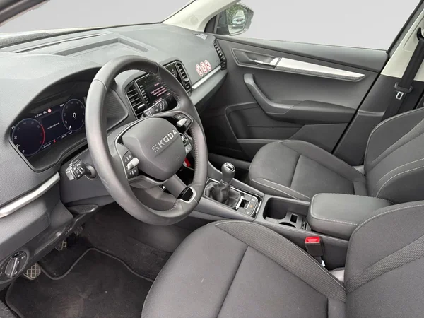 SKODA Karoq (2026) — foto 6 van 24