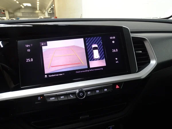 Opel Grandland (2022) — foto 9 van 21