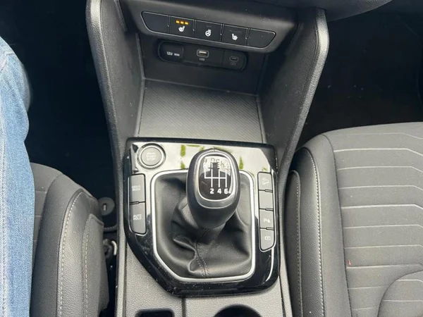 KIA Sportage (2024) — foto 5 van 21