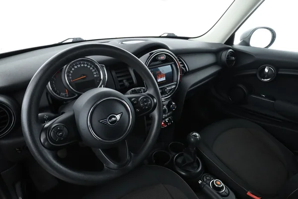 MINI Mini (2018) — foto 2 van 16