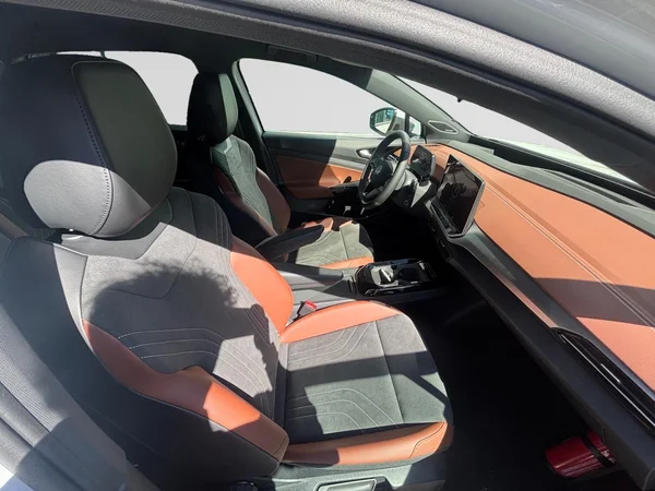 VOLKSWAGEN ID.4 (2025) — foto 23 van 29