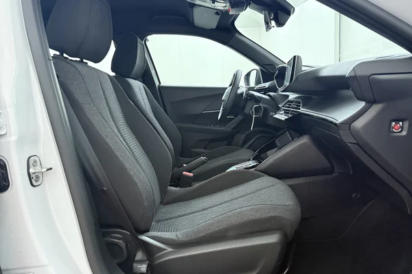 Peugeot 2008 (2025) — foto 16 van 18