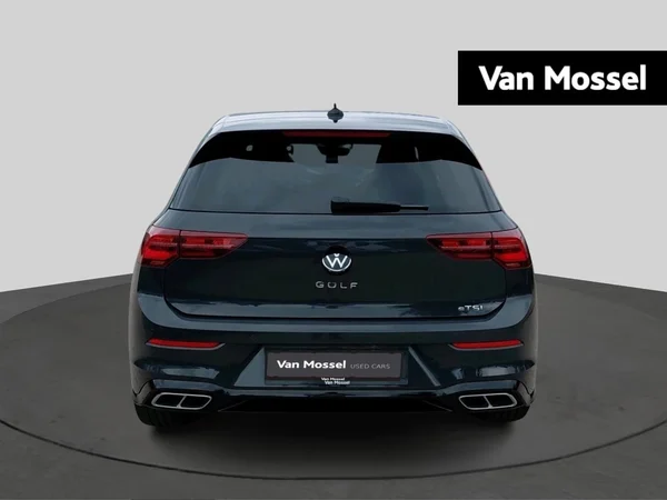 Volkswagen Golf (2023) — foto 12 van 18