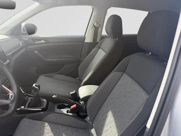 VOLKSWAGEN T-Cross (2025) — foto 21 van 21