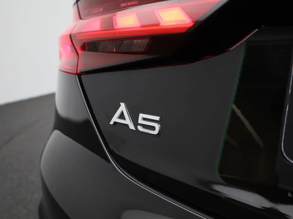 Audi A5 (2022) — foto 31 van 48