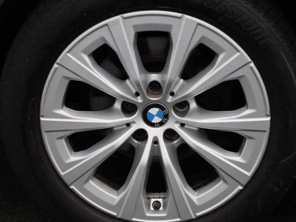 BMW 3 Reeks (2021) — foto 6 van 46