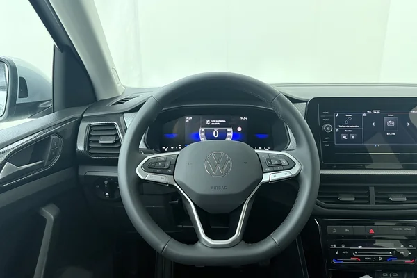 Volkswagen T-Cross — foto 2 van 17