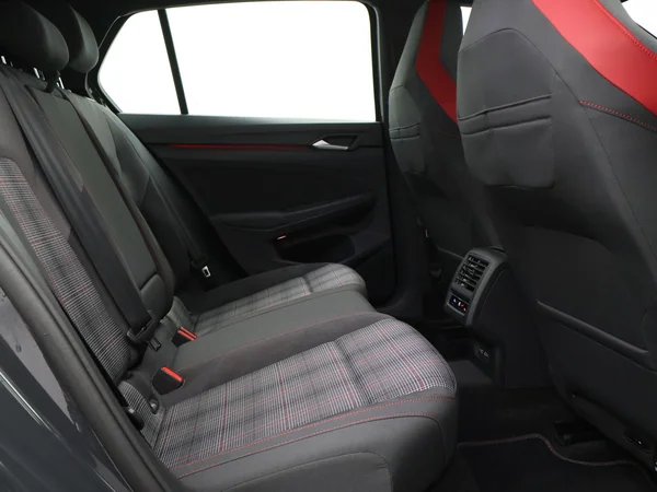 VOLKSWAGEN Golf VIII GTI (2024) — foto 6 van 30