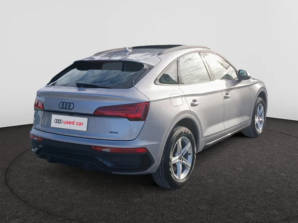 AUDI Q5 Sportback Dsl (2022) — foto 11 van 18