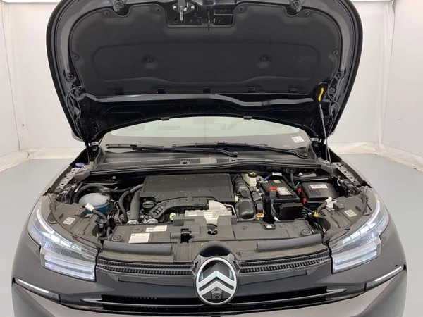 Citroen C4 (2025) — foto 21 van 28