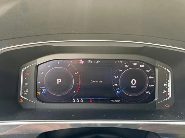 VOLKSWAGEN Tiguan (2021) — foto 4 van 29