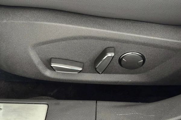 Ford Mondeo Clipper Hybrid (2020) — foto 16 van 36