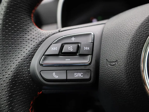 MG ZS EV (2022) — foto 11 van 47