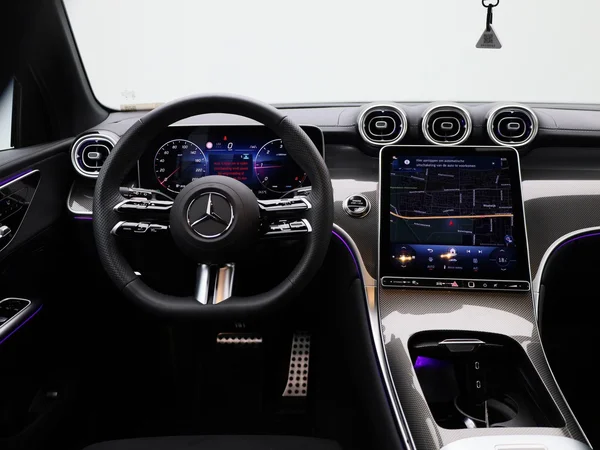 Mercedes-Benz GLC (2025) — foto 50 van 52