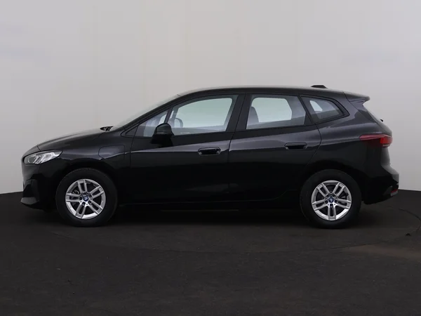 BMW 225 (2024) — foto 12 van 34