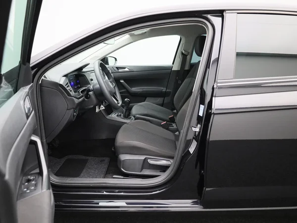 Volkswagen Polo (2024) — foto 38 van 38