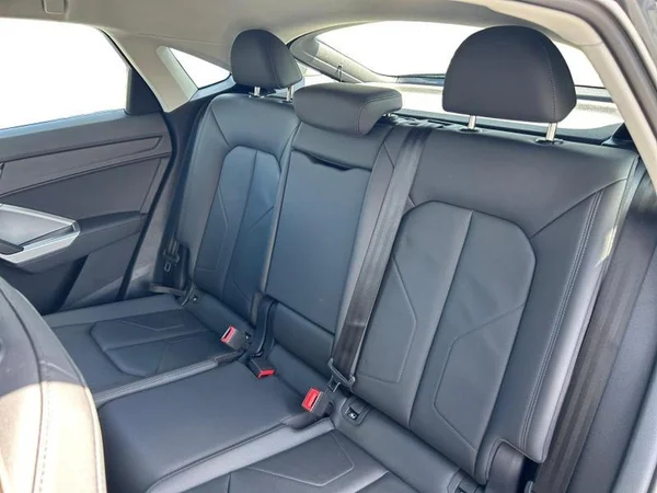 AUDI Q3 Sportback (2022) — foto 4 van 31